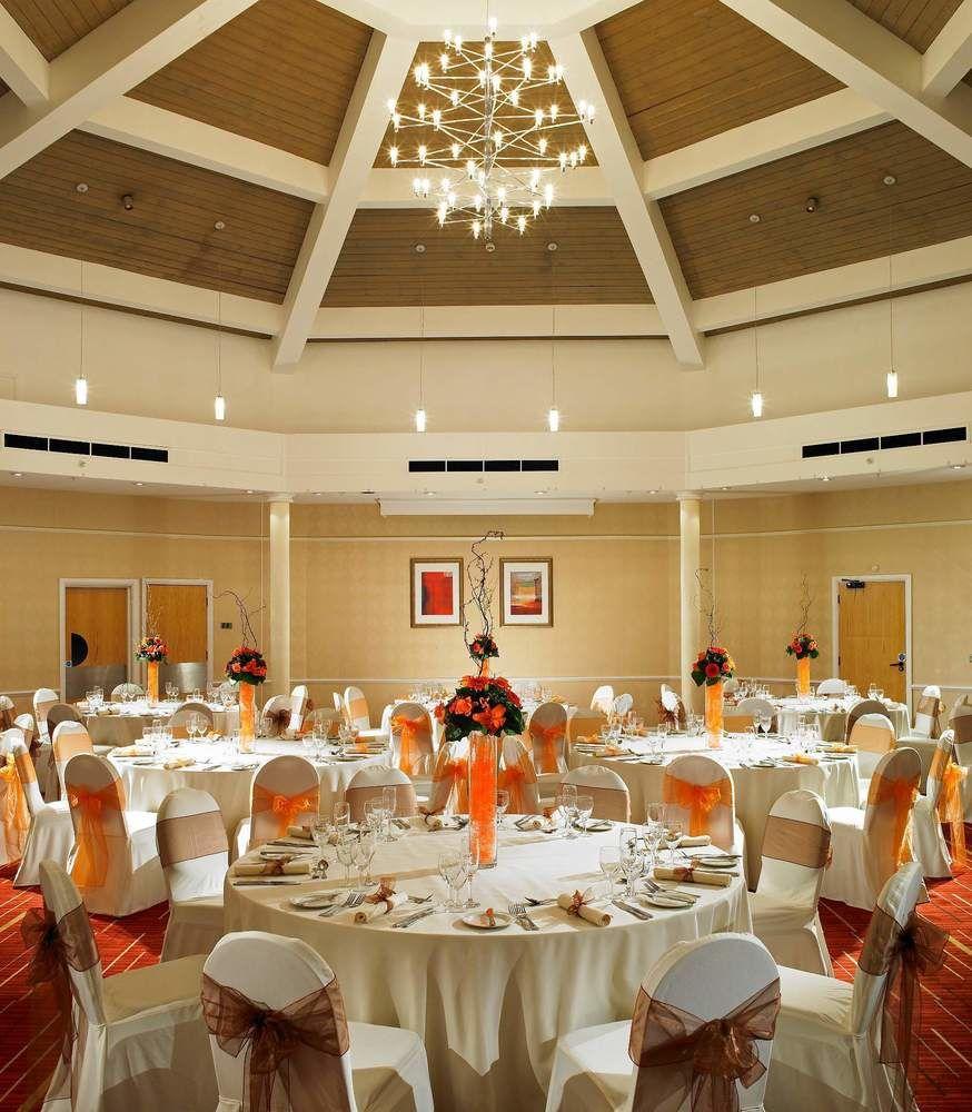Delta Hotels By Marriott פטרבורו מראה חיצוני תמונה